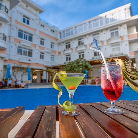Bella Vita Hotel Лонгхай Экстерьер фото