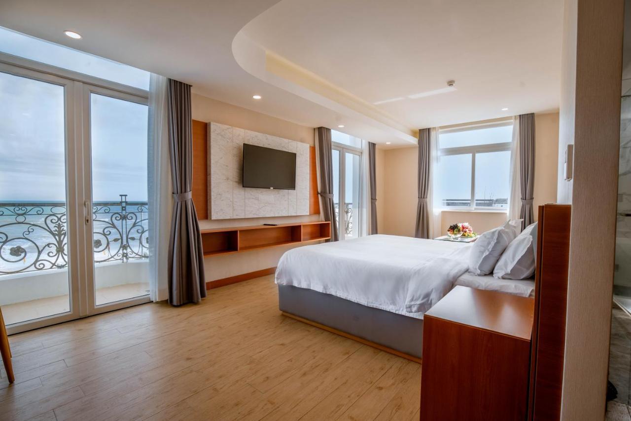 Bella Vita Hotel Лонгхай Экстерьер фото