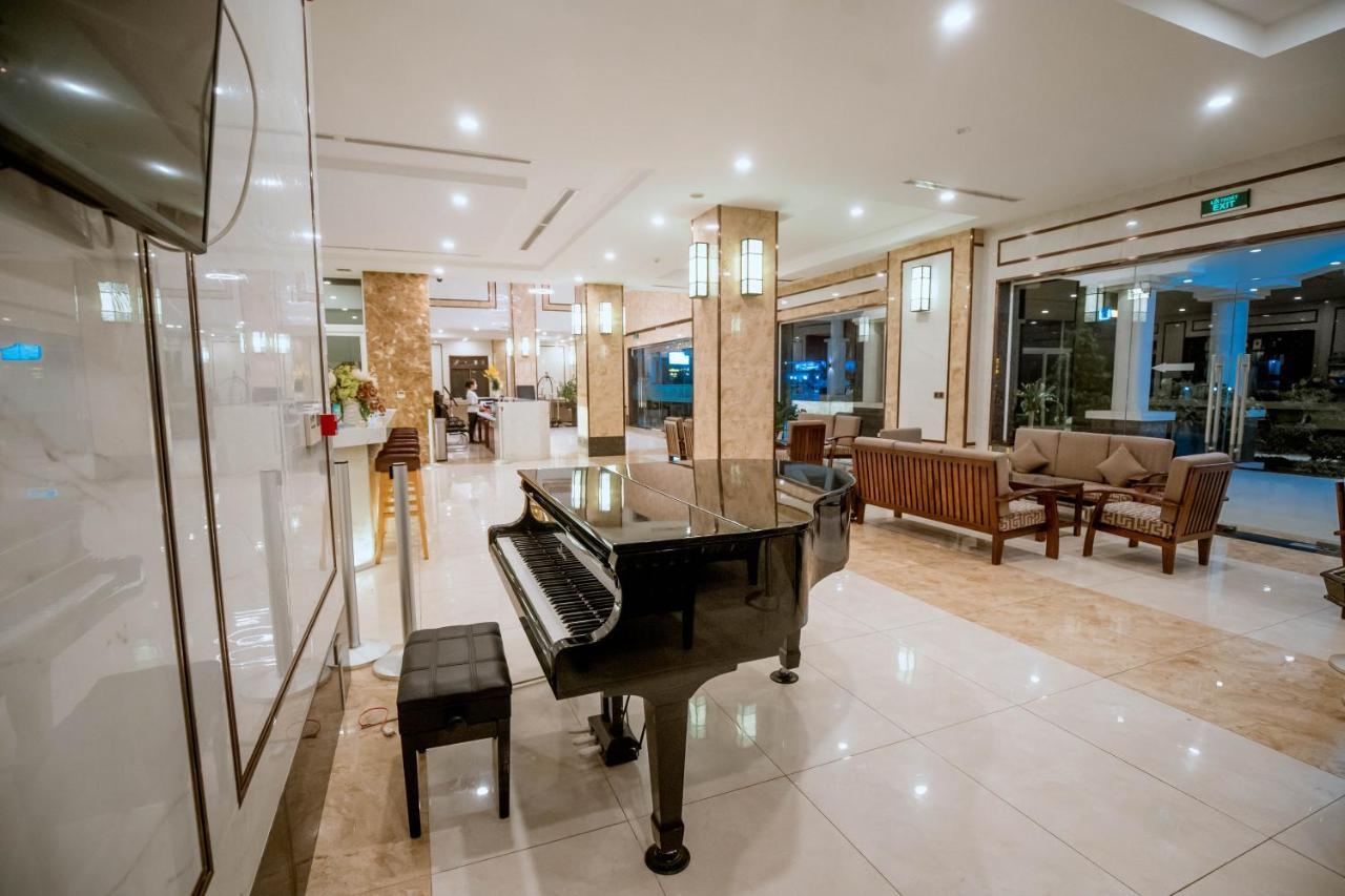 Bella Vita Hotel Лонгхай Экстерьер фото